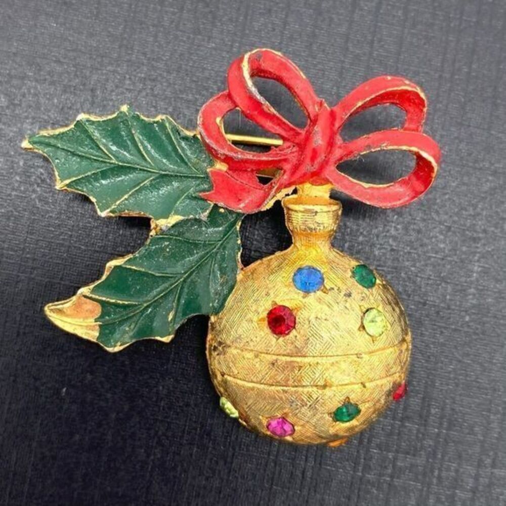 Vintage Gerry’s Christmas Ball Holiday Brooch